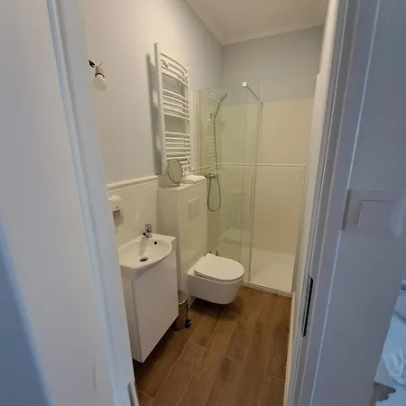 Bed & Breakfast Enklawa - Floryn *